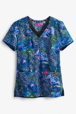 Betsey Johnson Camellia Jungle Floral Women's 2-Pocket V-Neck Print Scrub Top