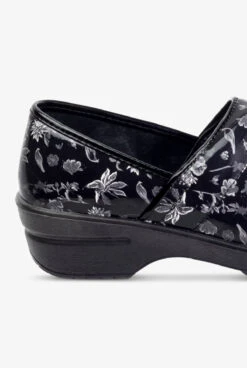 Savvy Women's Brandy Silver Flower Clogs -Cherokee Shop BRANSIFL 092623 4