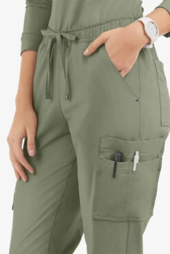 Easy STRETCH By Butter-Soft™ Halle Women's 11-Pocket Ruched Leg Jogger Scrub Pants 8 Easy STRETCH By Butter-Soft™ Halle Women's 11-Pocket Ruched Leg Jogger Scrub Pants -Cherokee Shop BU471 110723 OLLEA 3 HV