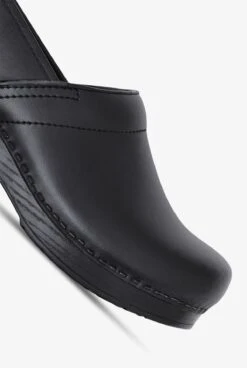 Dansko Unisex Professional Box Leather Clogs -Cherokee Shop DANSKPRO BLBOX 3