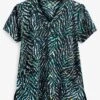 Green Town Wild Side Women's 3-Pocket V-Neck STRETCH Print Scrub Top 1 Green Town Wild Side Women's 3-Pocket V-Neck STRETCH Print Scrub Top -Cherokee Shop GT501WLD 1