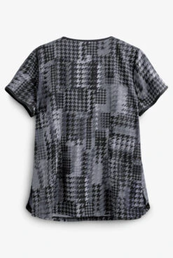Koi Lite™ Houndstooth Platinum Eve Women's 2-Pocket Y-Neck Print Scrub Top 5 Koi Lite™ Houndstooth Platinum Eve Women's 2-Pocket Y-Neck Print Scrub Top -Cherokee Shop K1007HSP 2