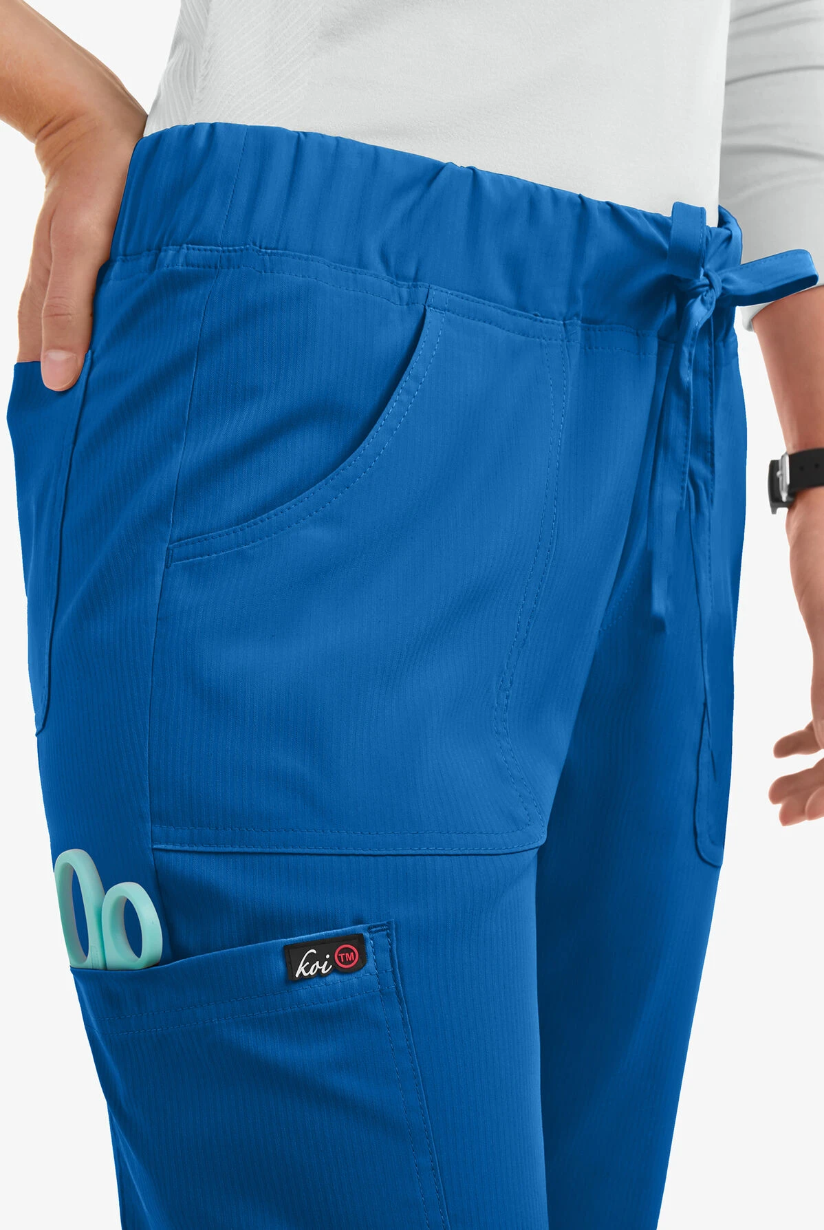 UA Exclusive Koi Lite™ Women's 5-Pocket Tapered Leg Drawstring Scrub Pants 5 UA Exclusive Koi Lite™ Women's 5-Pocket Tapered Leg Drawstring Scrub Pants - Image 3