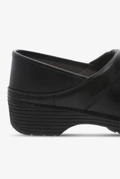 Dansko Women's LT Pro Box Leather Clogs -Cherokee Shop LTPRO BLACK 4 HV