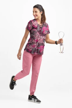 Easy STRETCH By Butter-Soft ™ Medici Floal Greystone Women's 4-Pocket Lace Up V-Neck Print Scrub Top 7 Easy STRETCH By Butter-Soft ™ Medici Floal Greystone Women's 4-Pocket Lace Up V-Neck Print Scrub Top -Cherokee Shop TS222MFGS 3